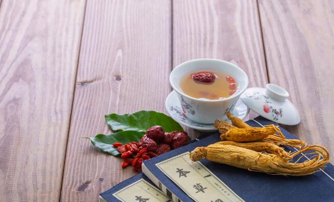 苗家五毒王皮肤止痒-苗王五毒膏主治什么网—知名的苗药五毒膏能治什么网站,分享江西苗王五毒草药膏知识